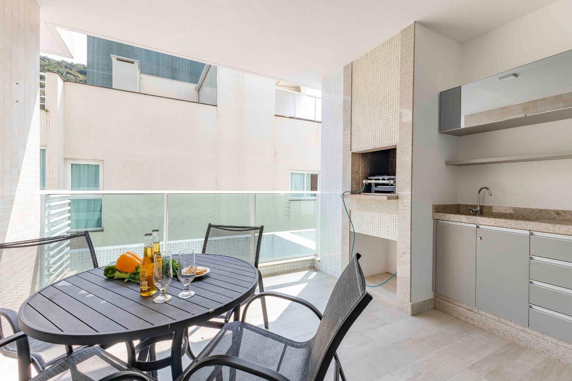 Varandas Do Atlantico - Confortavel Apto Em Condominio Pe Na Areia 봄비나스 외부 사진