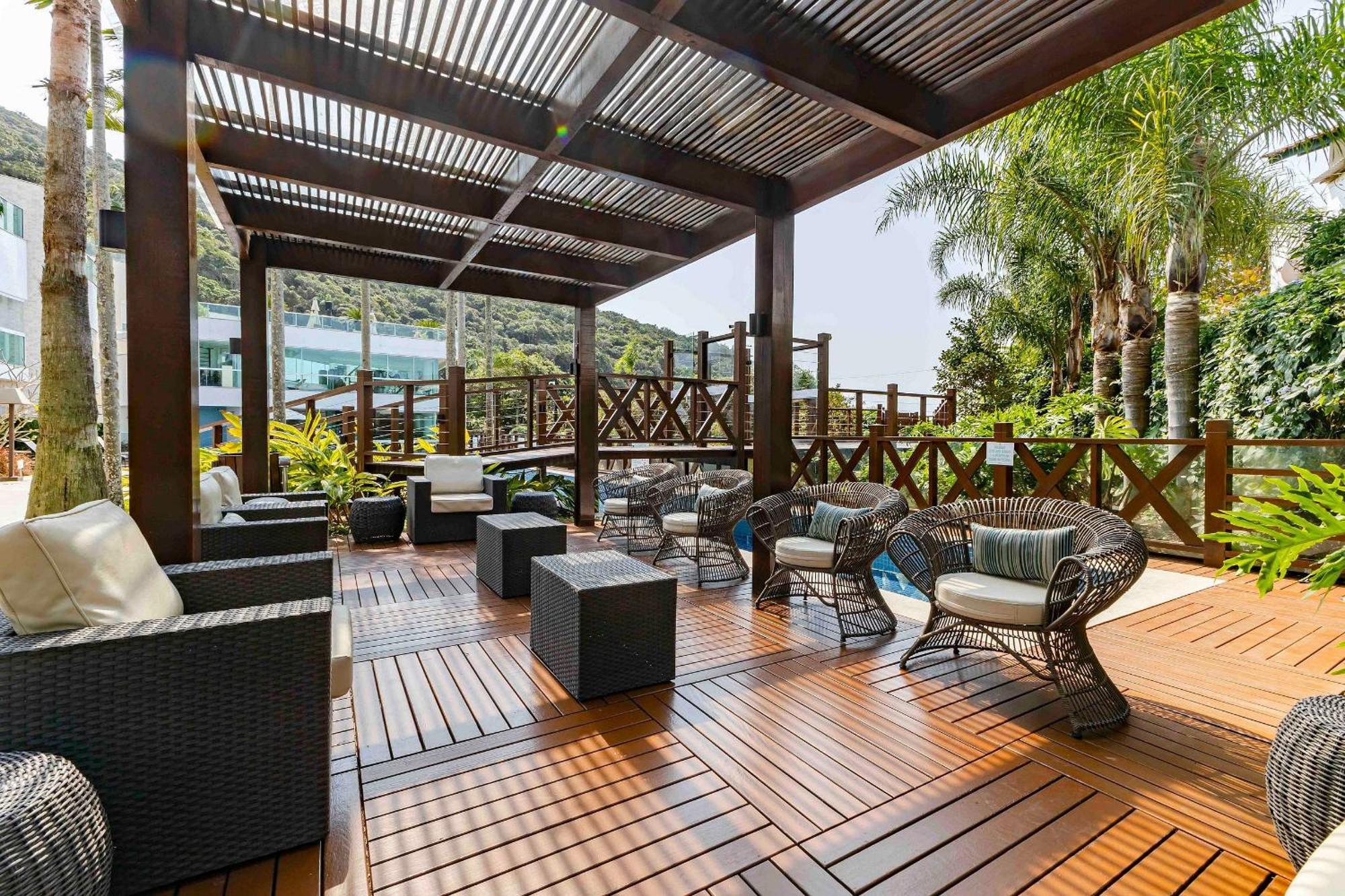 Varandas Do Atlantico - Confortavel Apto Em Condominio Pe Na Areia 봄비나스 외부 사진
